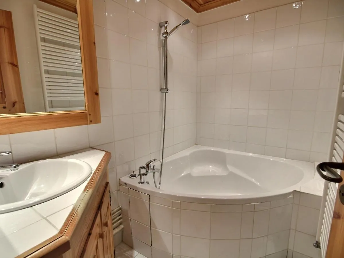 Apartment Charmant Appartement 3 Pieces, Balcon, 6 Pers, Sur Les Pistes, Wifi, La Plagne - Fr-1-455-241